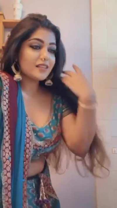 Helen Elizabeth Philip 🤤😋