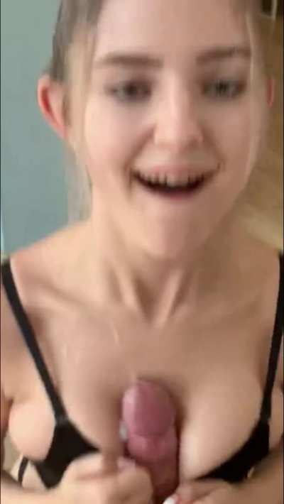 Making Him Cum with Her Perfect Tits
