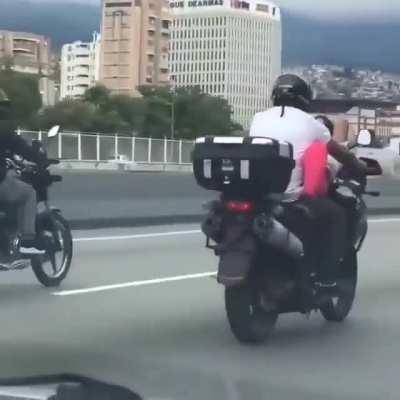 La realidad imita al arte