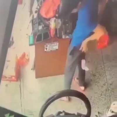 A rat is in your pants