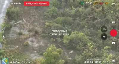 RU POV: Drone footage of close-range gunfire between Stormtroopers and a UAF reconnaissance pair (one wearing a ghillie suit) near the settlement of Seversk.