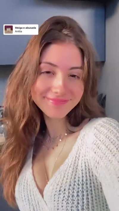 Sofia Espanha (@sosotriste - @sofiaespanha)