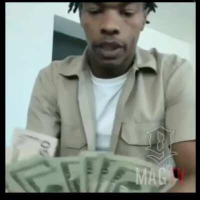 الأكاتسوكي