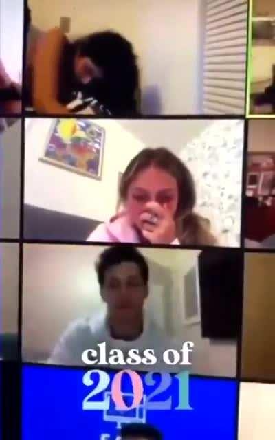 The entire class died inside this zoom call