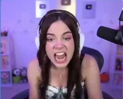 Cuando te equivocas de hoyuelo 🕳️