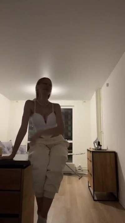 If she creates OF how much you going to pay her ?