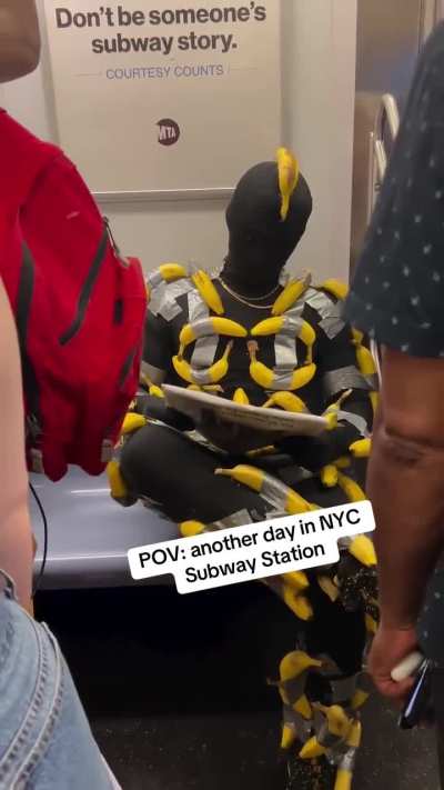 🗣️🗣️Please refrain from degeneracy on public transport 🔥🔥