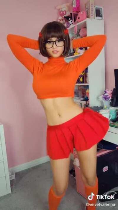 Velma sexy as fuck