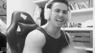 Xandão e seus conselhos... F.