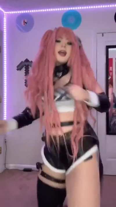 I like the cat so much, she's wonderful, look at this