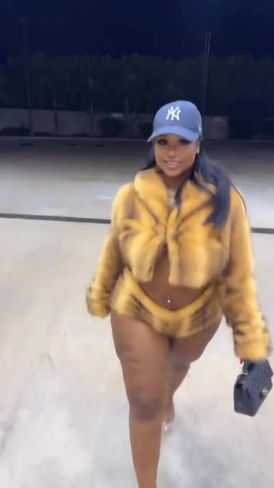 New York bitches be so 🔥