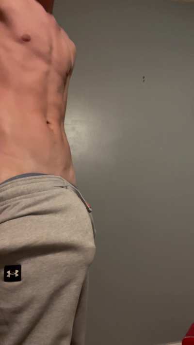 My cock might be too big for my pants