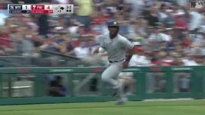 [Highlight] Gardner cuts the deficit to 2 with an RBI triple to score Andujar