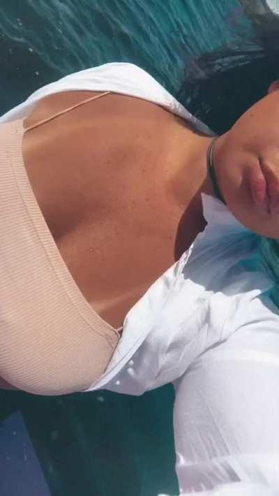 I wanna be your fav fuckdoll