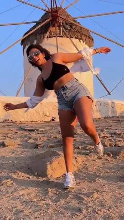 Shama Sikander (New)