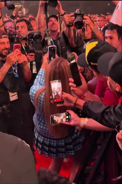 Peyton with the press and fans at CCXP 2025 Brazil | December 6, 2025