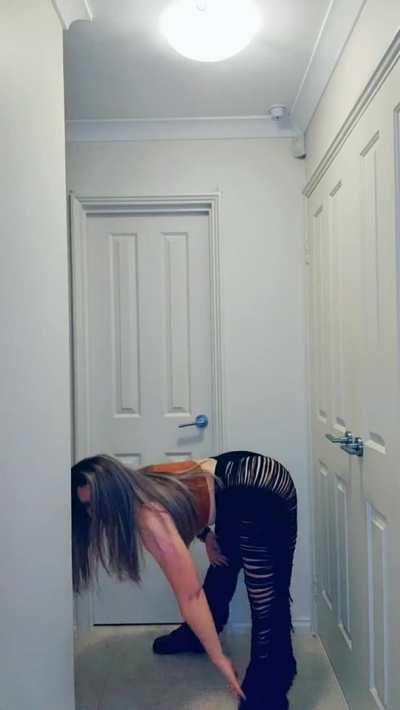 Are you the wall or pants?