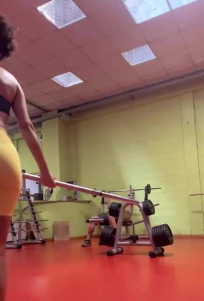 I’m just a horny 20 years old looking for attention