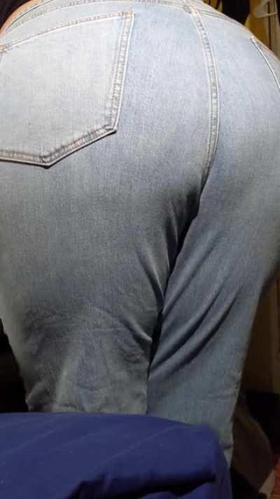 Bubbly Jean Fart 😘 #BBWFarts #BubblyFarts #Farts #LatinaFarts #Farting #Gassy #GirlFarts #MistressBubbly