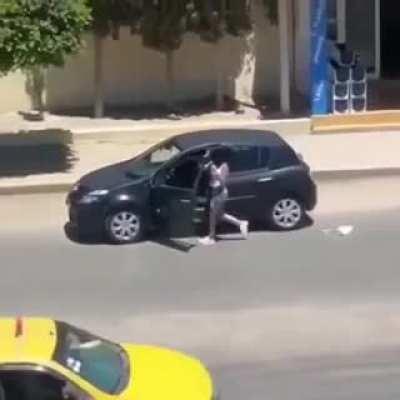 HMC -Gonna do my thing - Kiki, do you love me? Are you riding? Say you'll never ever leave from beside me