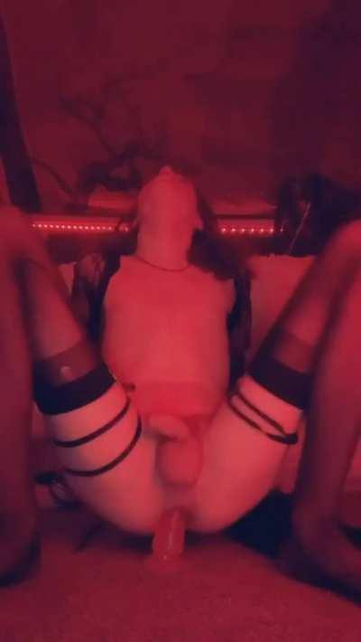 My snapchatt is marrietine