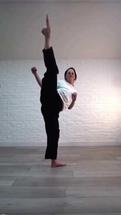 Chloe Bruce is a martial arts expert and a stunt woman. Here she kicking it up a notch.