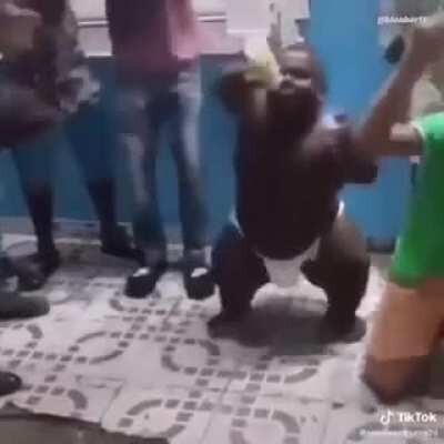 DaBabg dancing with da bois