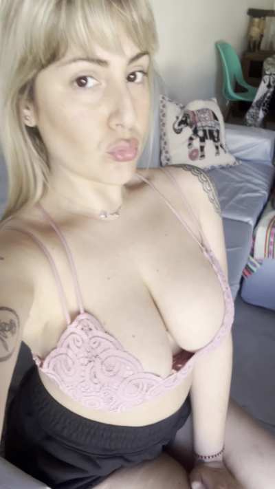 I need someone who knows how to pamper my big cherries