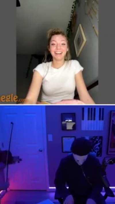 Definitely here for the song