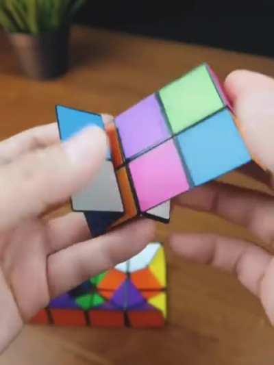 Magic Infinity Cube