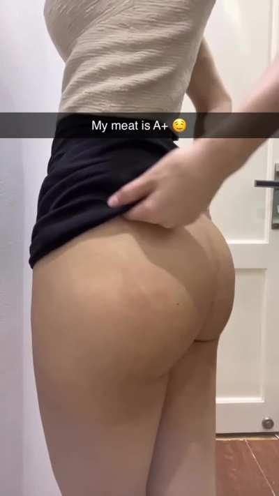 Is that skirt too tight ?