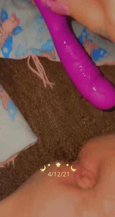 Wishing this was your cock instead 🥵