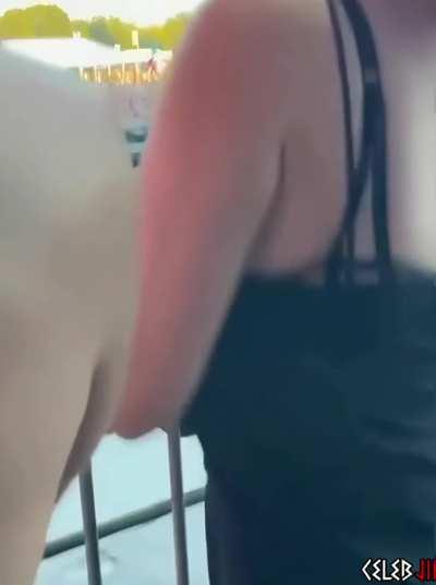 Titty Bouncing Throwback