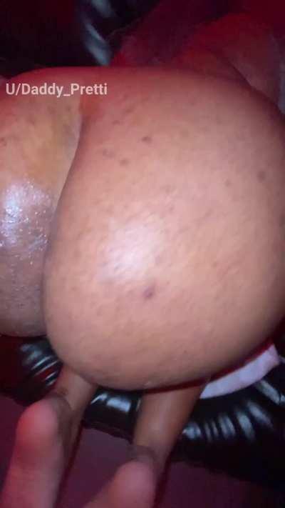 Hard deep anal and gaping