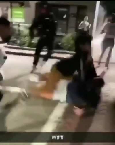 guy bodyslams his opp and his homies jump him
