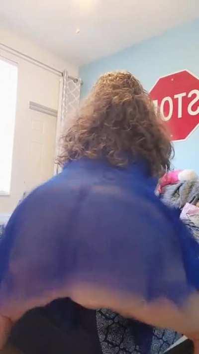 Clapping my ass us my passion 👏