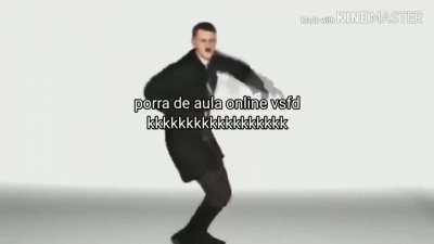 Pra quê estudar pra tirar 10 em uma prova se eu posso simplesmente tirar um 38 da mochila?