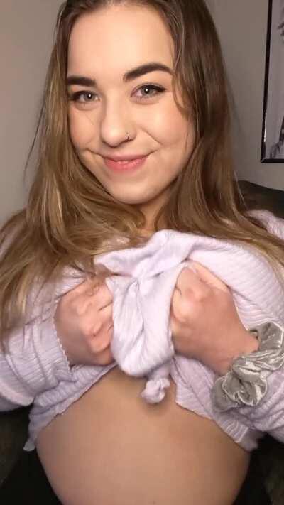 nothing like a soft t shirt 😌