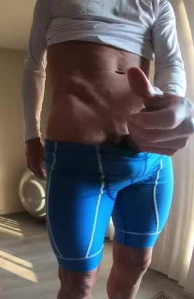 Gym distractions [m]