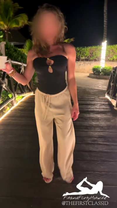 She put on a show while on vacation 🏝️, I gave her the strokes she’s been craving all day 🍆