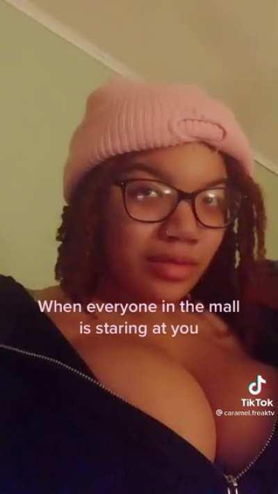 @caramel.freaktv I would be staring too 🍒🍒