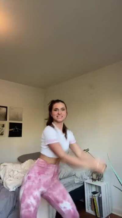 @mmorellaa // Age: 18 // 🍑 was THANGIN’