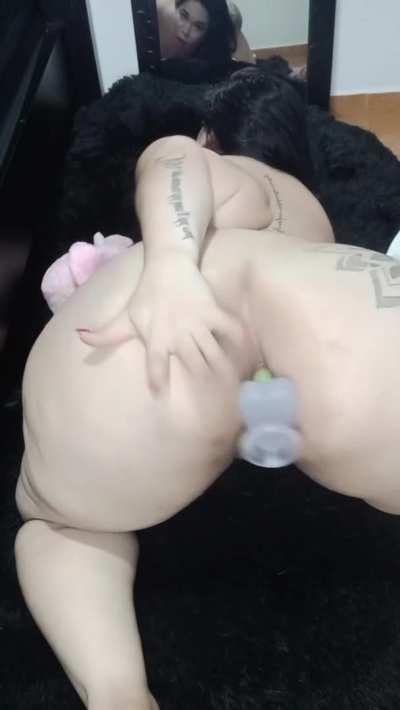 Big ass colombian milf 😮‍💨🔥