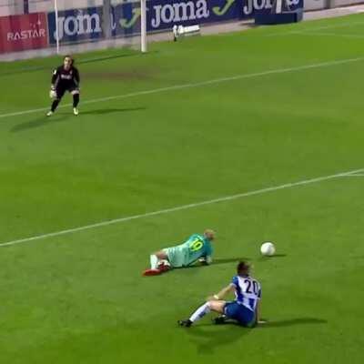 She activated beast mode and GOOOAAAALLLLL