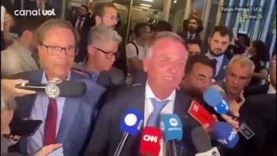 Ex-President Jair Bolsonaro of Brazil got outjerked by Epic Trombone Guy in the middle of a press conference
