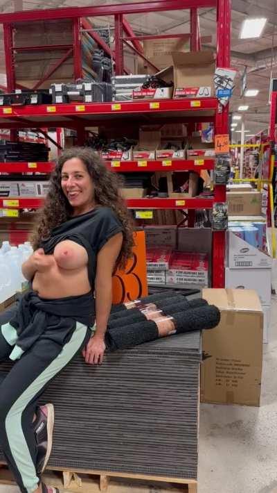 Whowould have suspected that