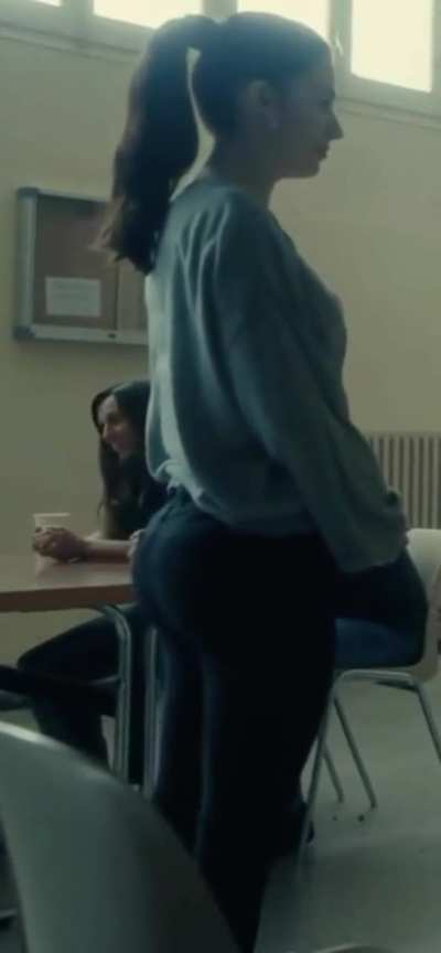 Ursula ass from burning body 🍑