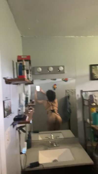 21 slim twink looking for my fit bro