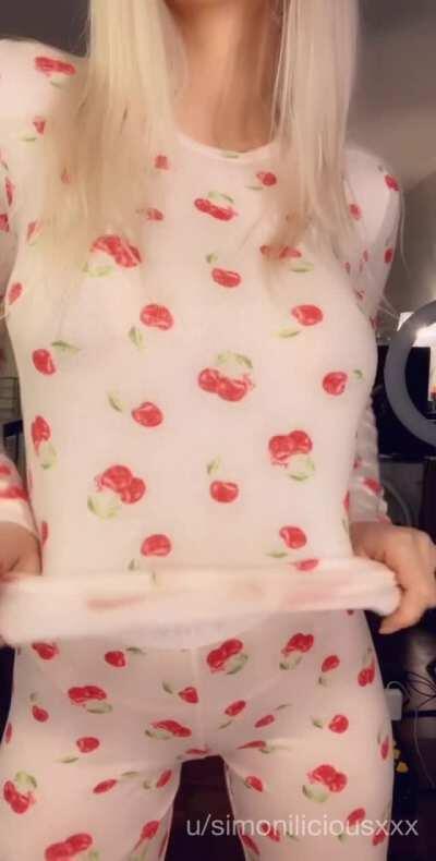 Popping cherries [oc]