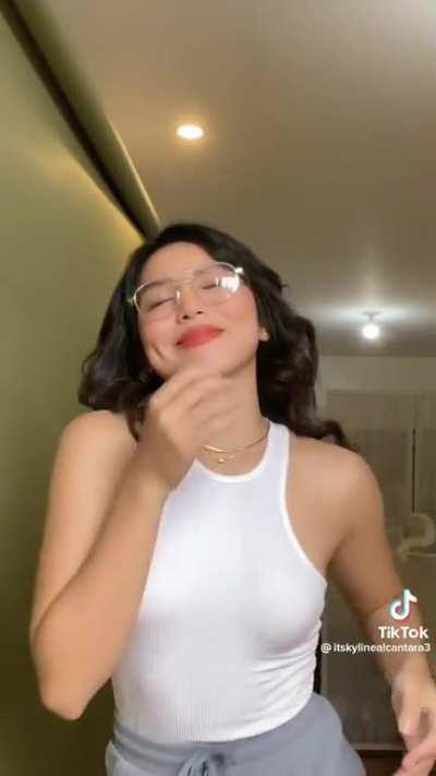 Coleen Trinidad (pink)